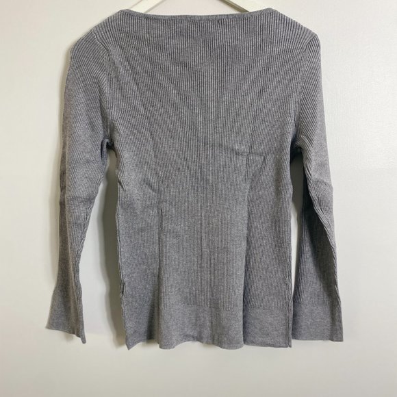 NEW Gray Knit Long Sleeve Sweater - Picture 3 of 5